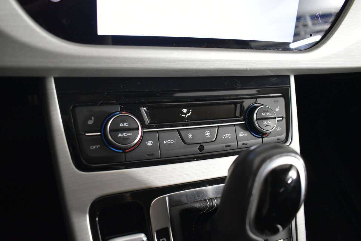 Geely Atlas с пробегом — 2020 год. Фото: #17