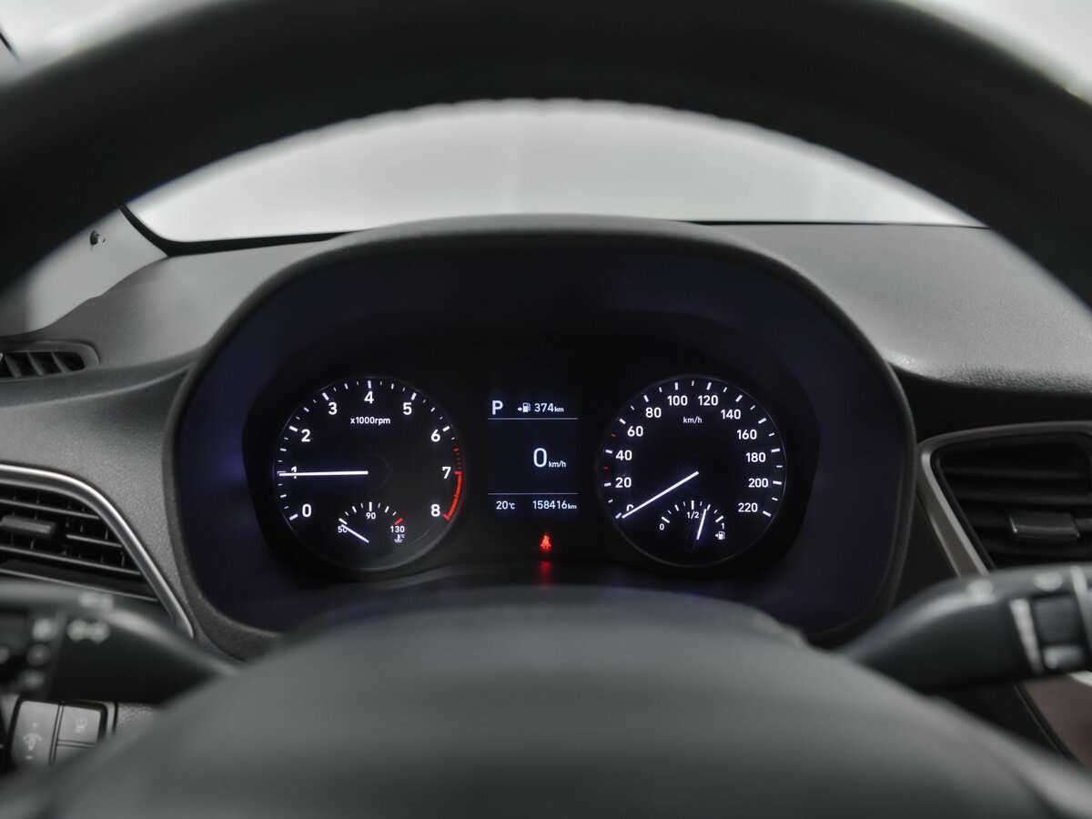 Hyundai Solaris с пробегом — 2018 год. Фото: #6