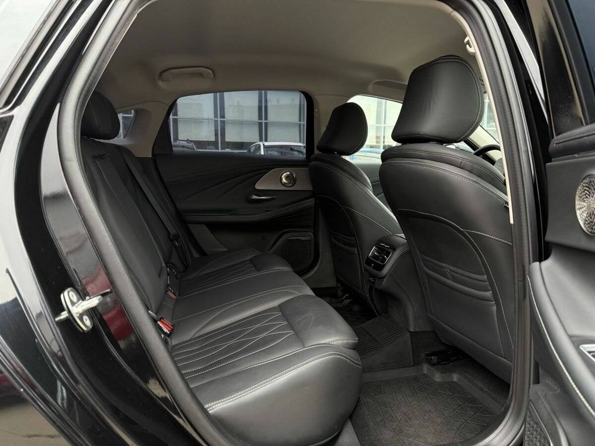 Chery Arrizo 8 с пробегом — 2024 год. Фото: #19