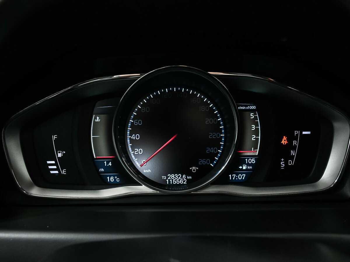 Volvo XC70 с пробегом — 2013 год. Фото: #9