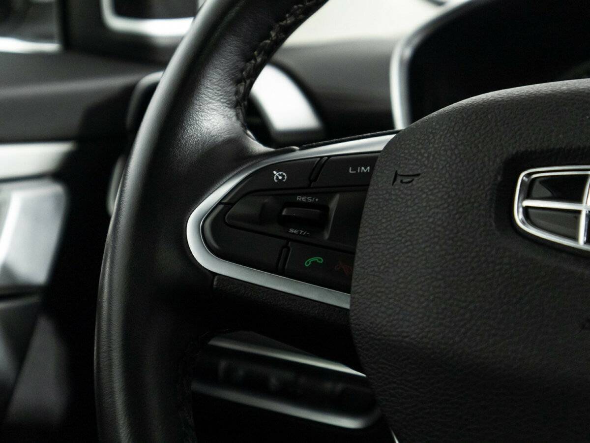 Geely Coolray с пробегом — 2021 год. Фото: #22