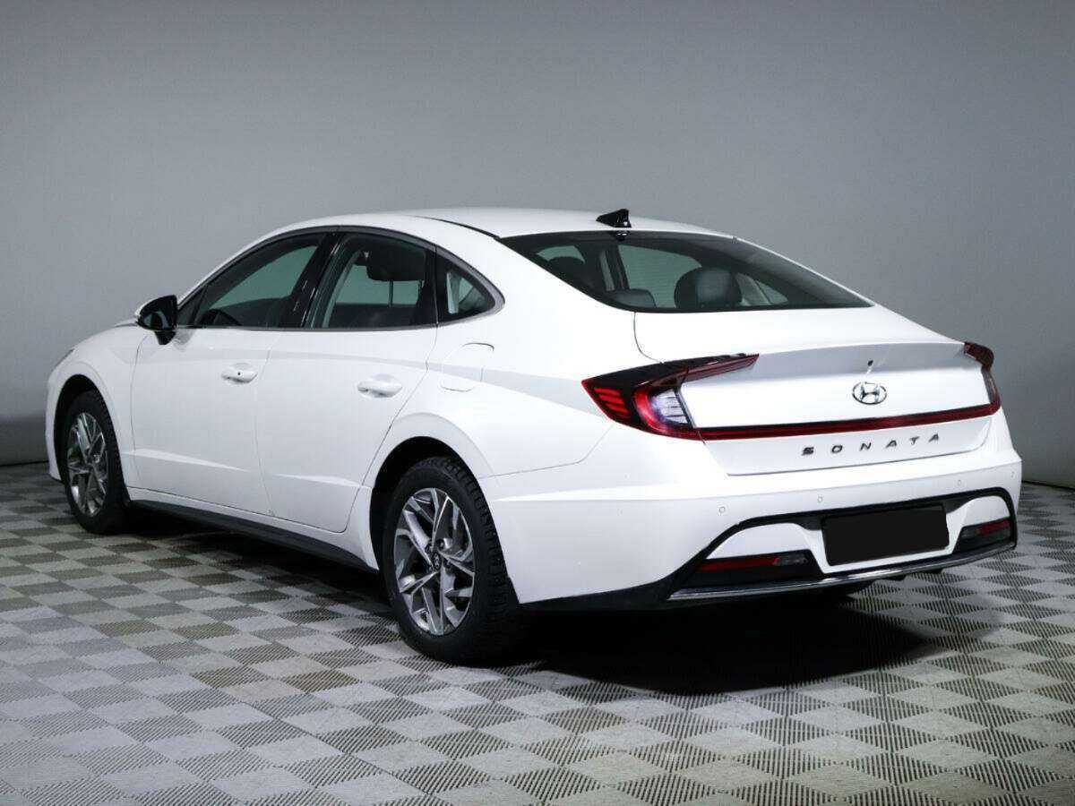 Hyundai Sonata с пробегом — 2020 год. Фото: #6