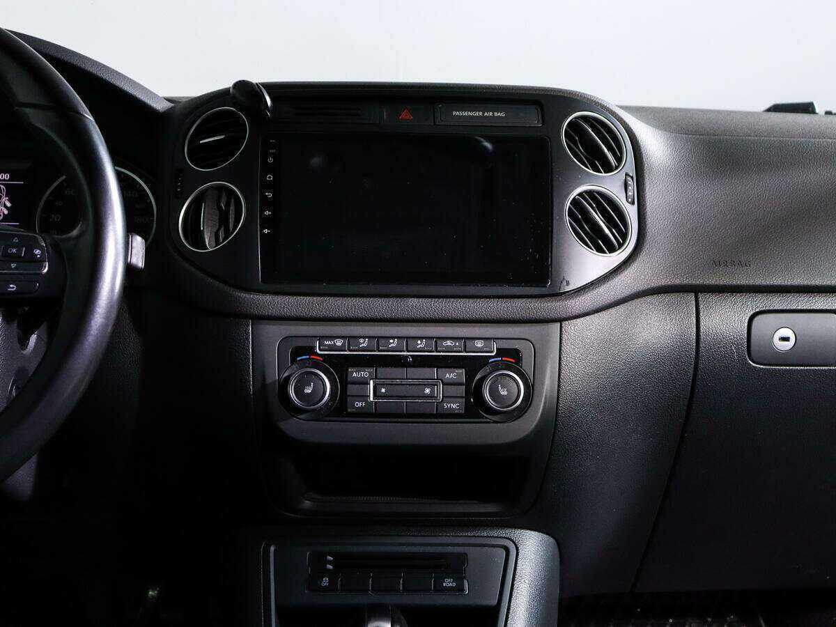 Volkswagen Tiguan с пробегом — 2012 год. Фото: #12