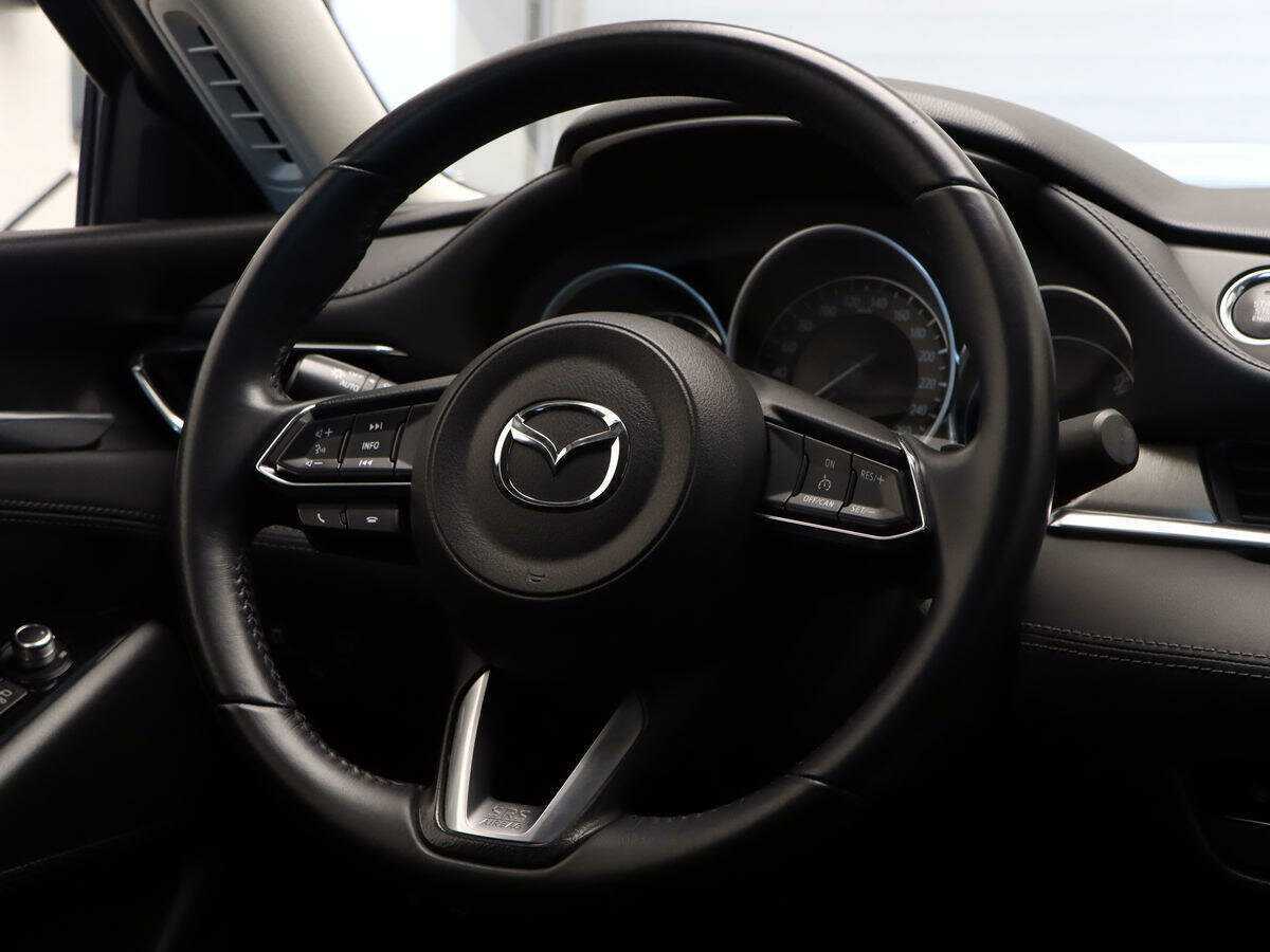 Mazda 6 с пробегом — 2018 год. Фото: #9