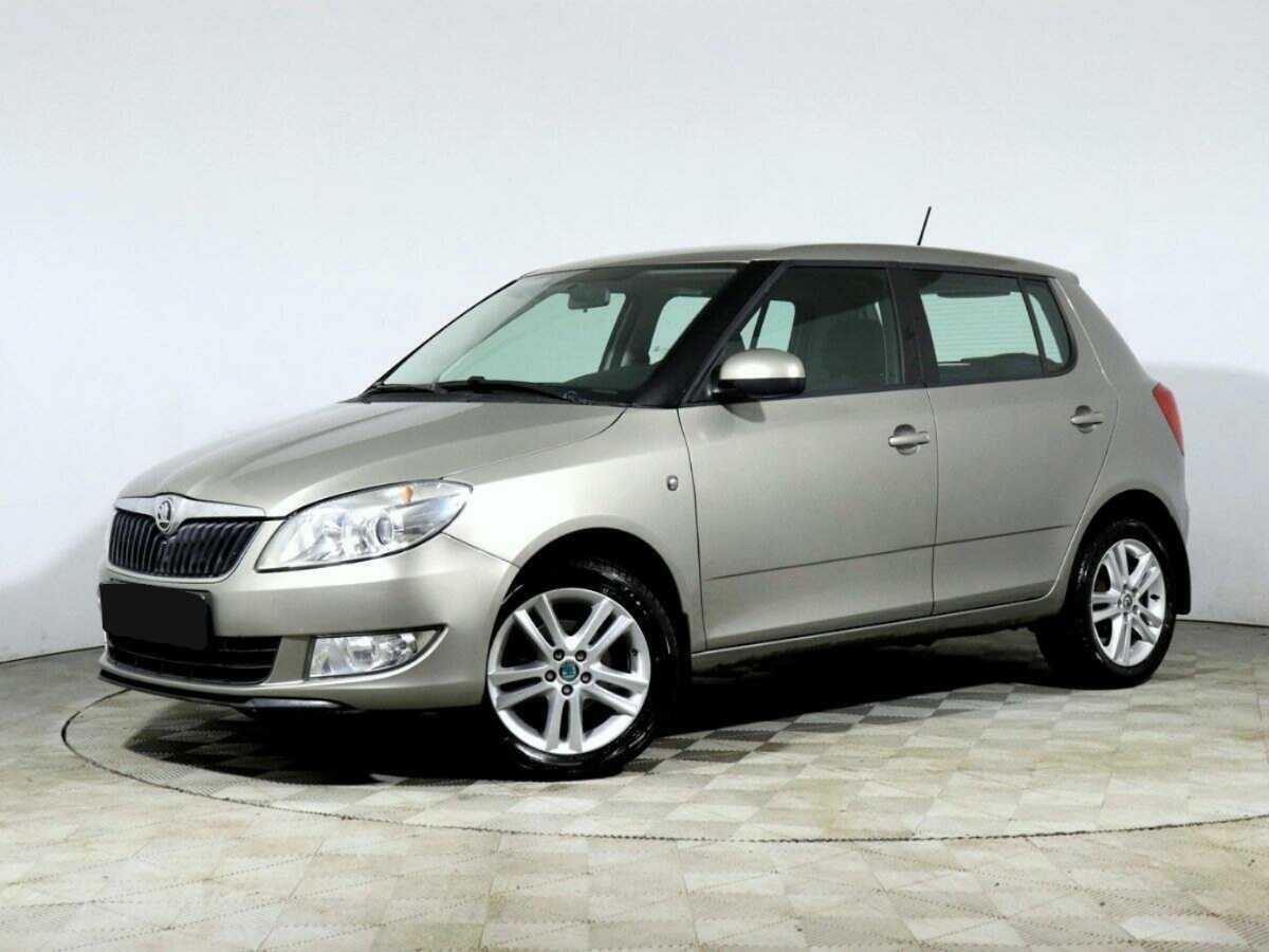 Skoda Fabia с пробегом — 2014 год. Посмотреть фото