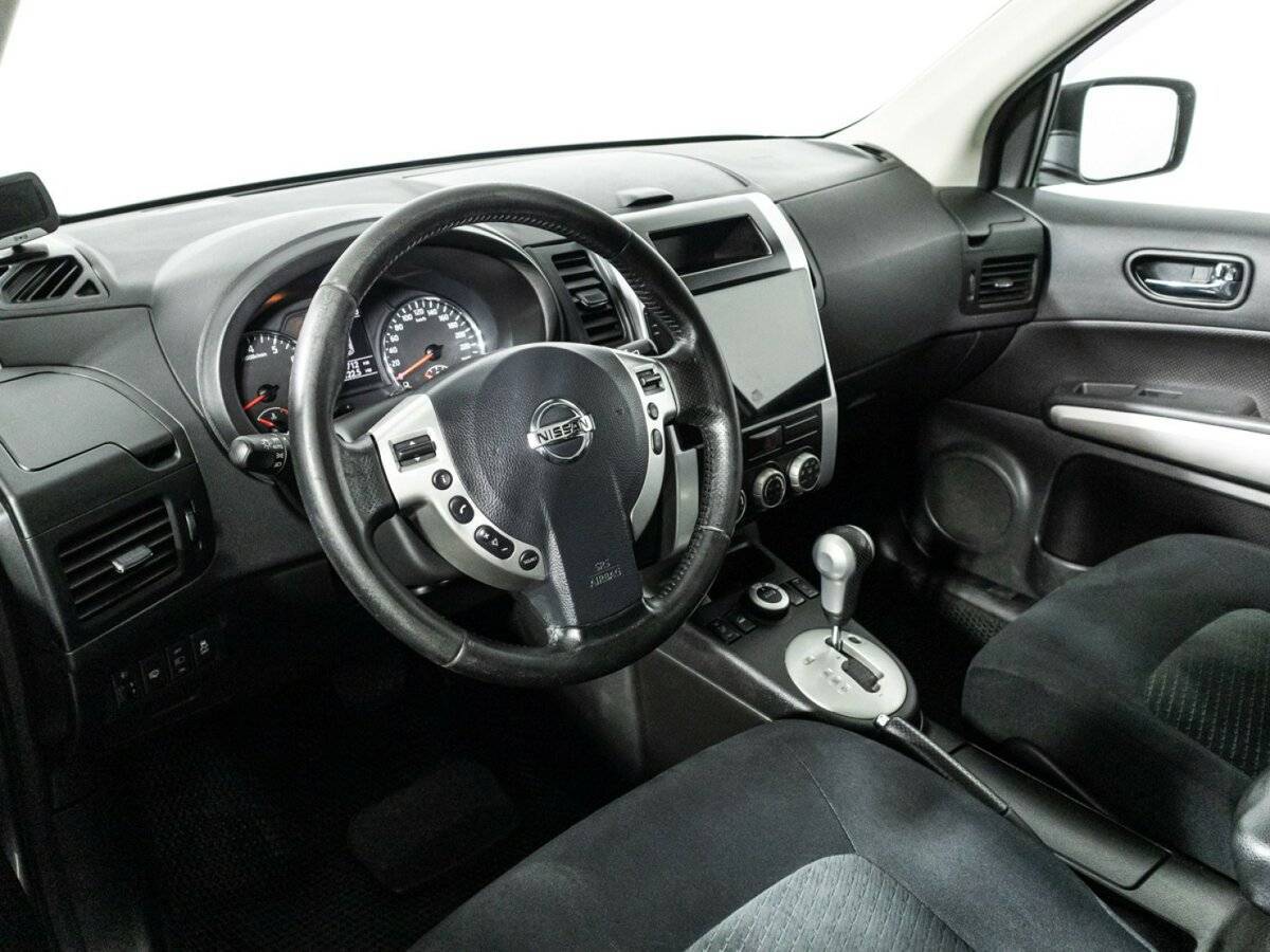 Nissan X-Trail с пробегом — 2013 год. Фото: #10