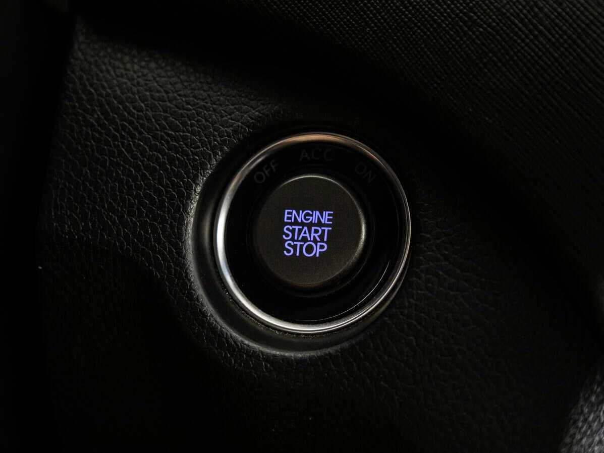 Hyundai Santa Fe с пробегом — 2014 год. Фото: #15