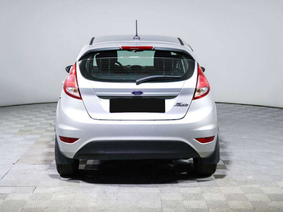 Ford Fiesta с пробегом — 2017 год. Фото: #5
