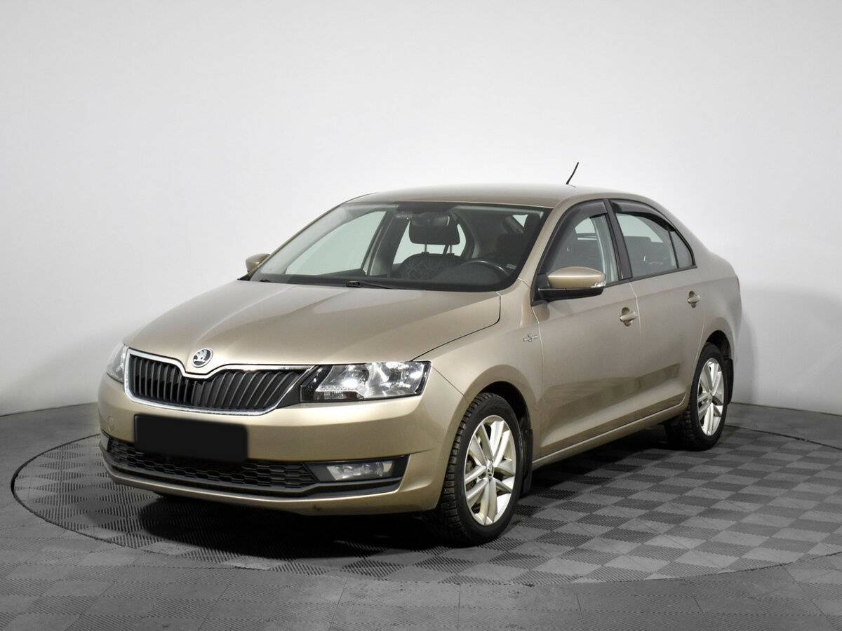 Skoda Rapid с пробегом — 2019 год. Фото: #0