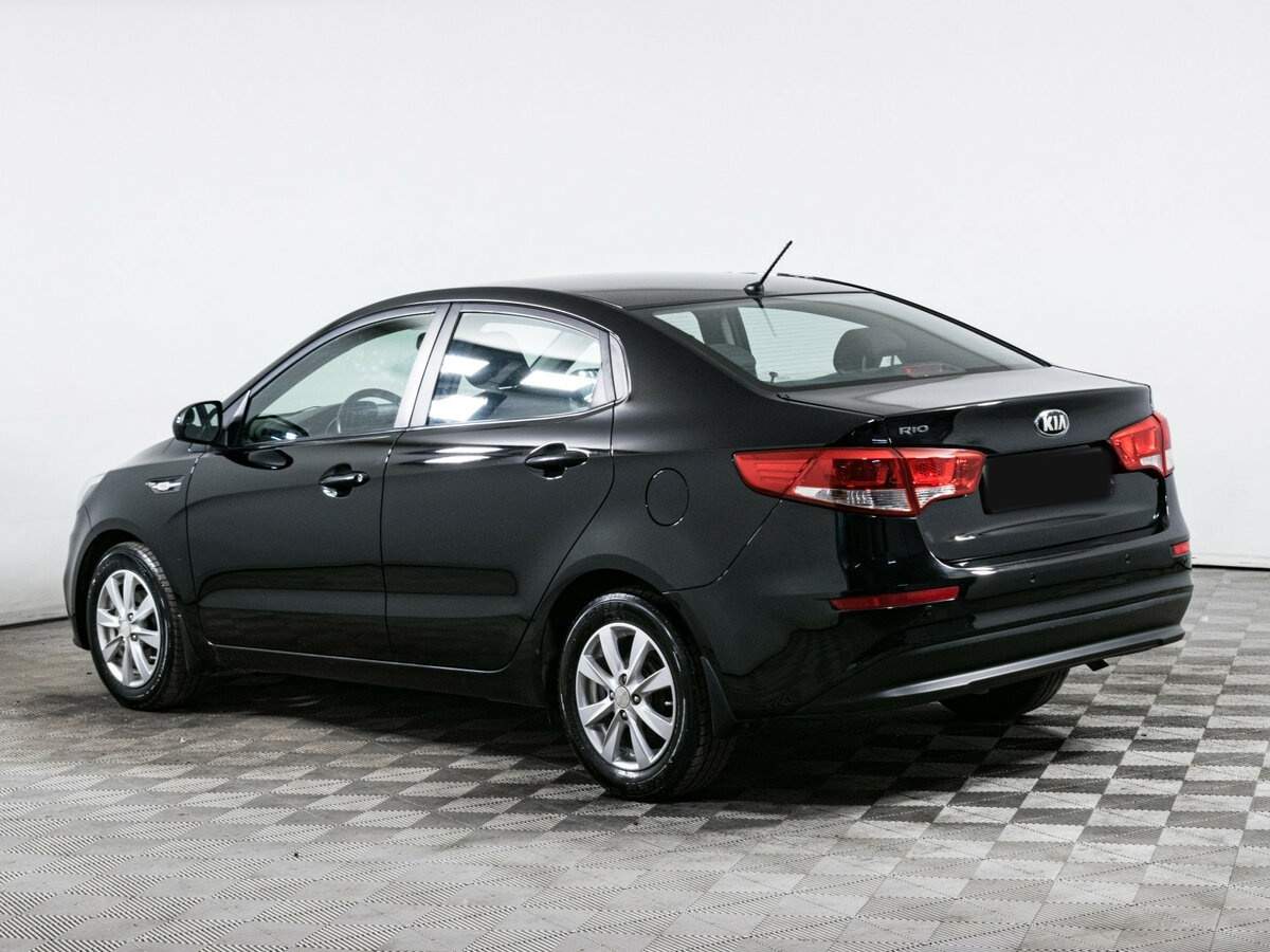 Kia Rio с пробегом — 2016 год. Фото: #5