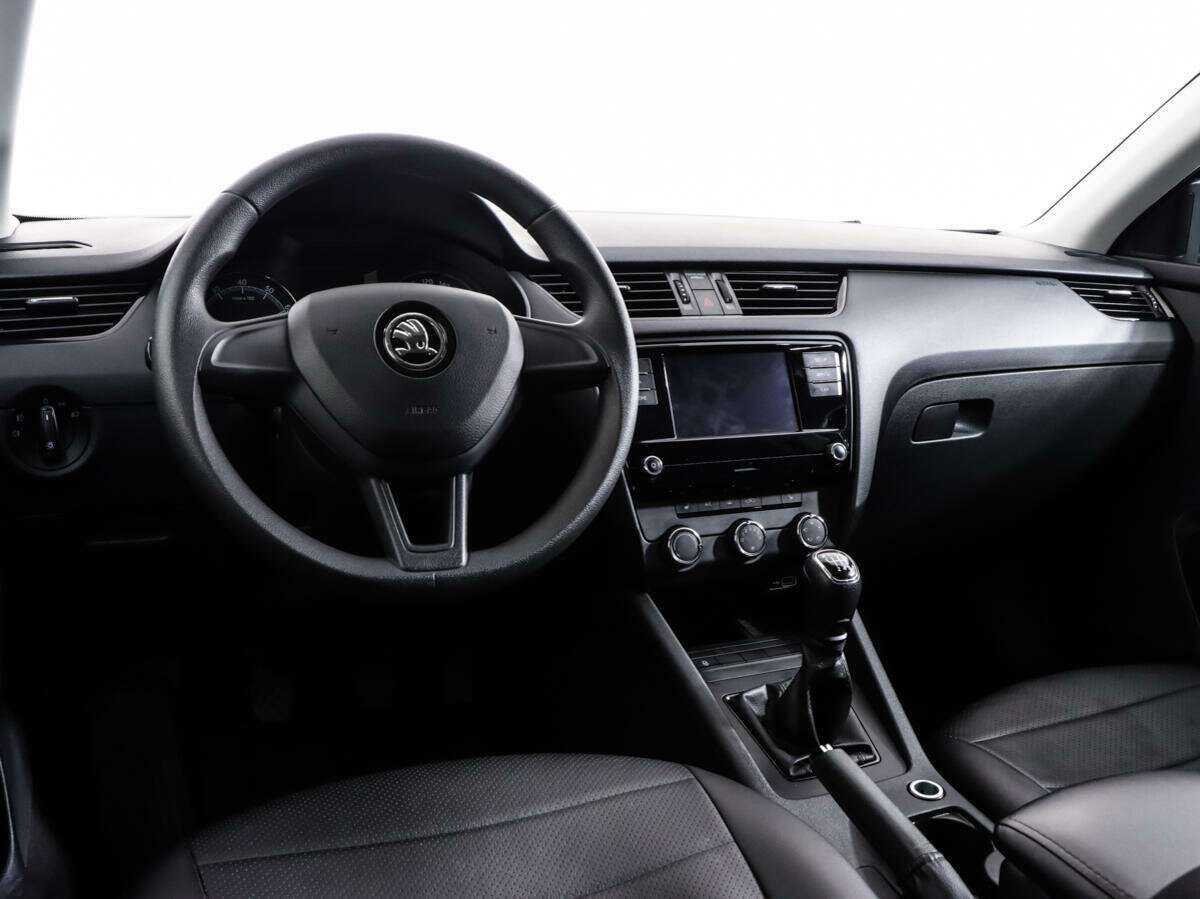 Skoda Octavia с пробегом — 2018 год. Фото: #8