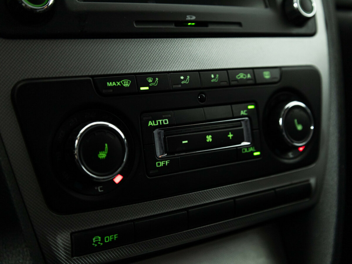 Skoda Octavia с пробегом — 2012 год. Фото: #15