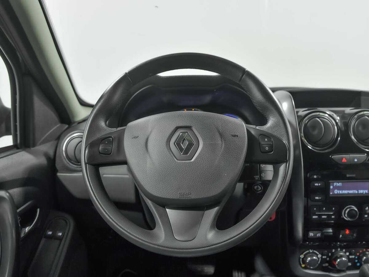 Renault Duster с пробегом — 2018 год. Фото: #7