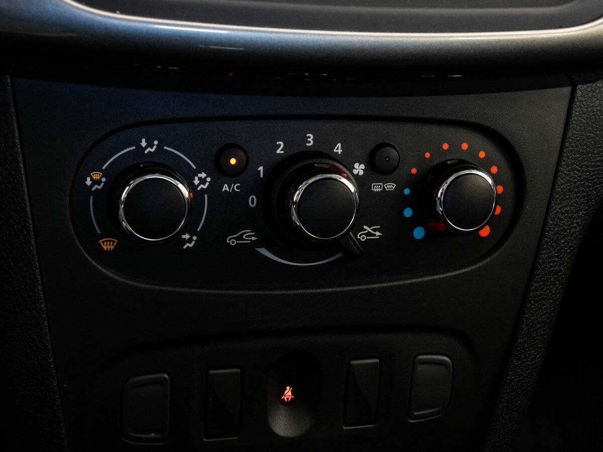 Renault Sandero с пробегом — 2022 год. Фото: #12