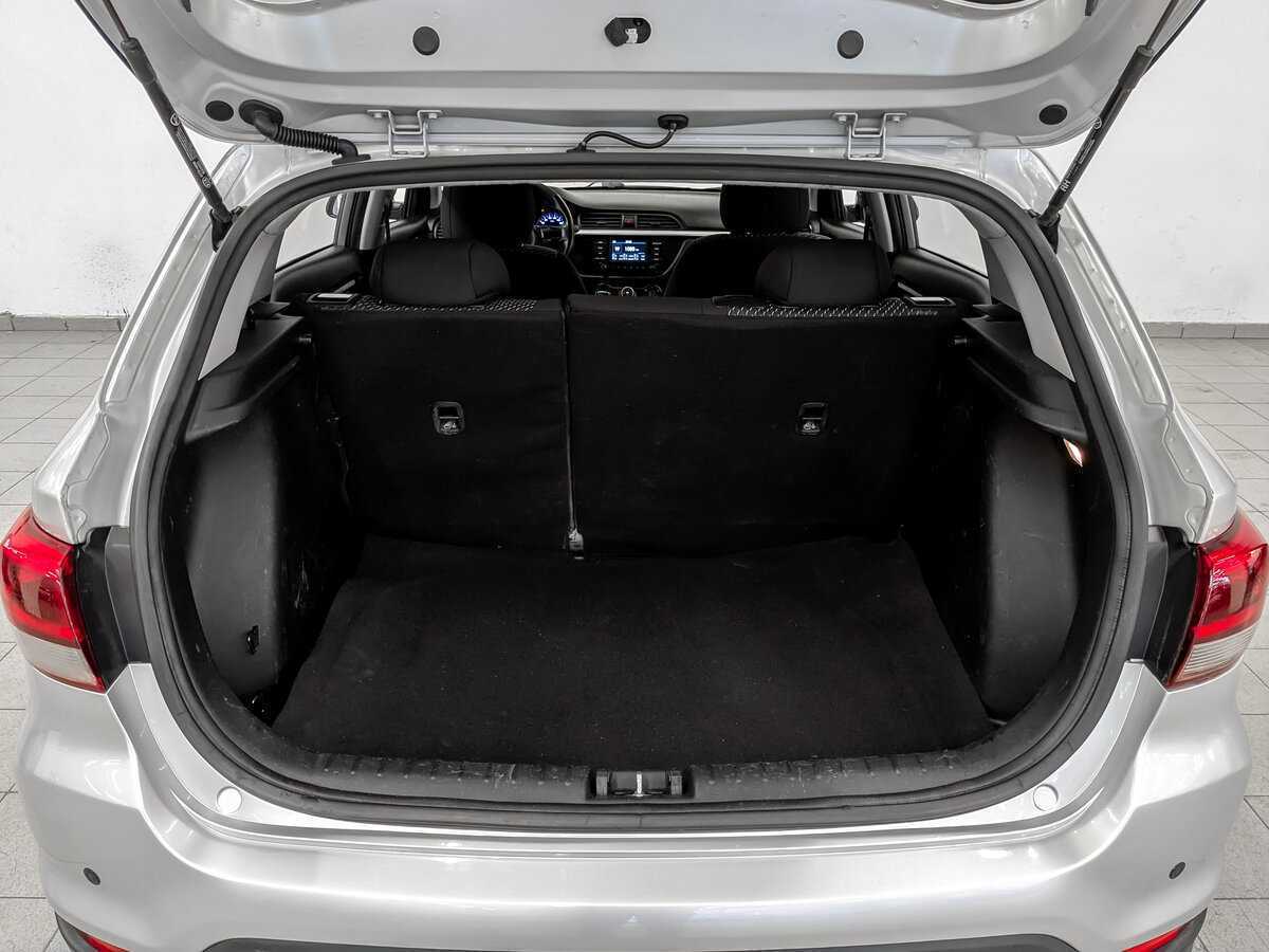 Kia Rio с пробегом — 2020 год. Фото: #9