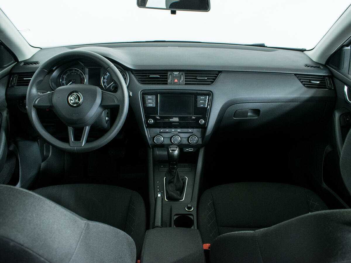 Skoda Octavia с пробегом — 2019 год. Фото: #11
