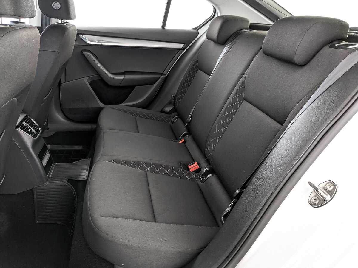 Skoda Octavia с пробегом — 2019 год. Фото: #17