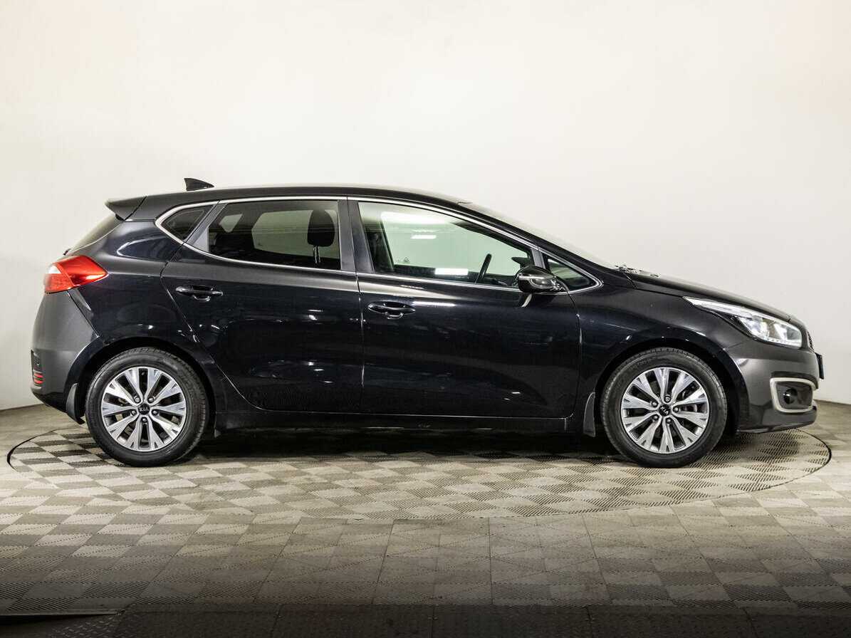 Kia Ceed с пробегом — 2017 год. Фото: #3