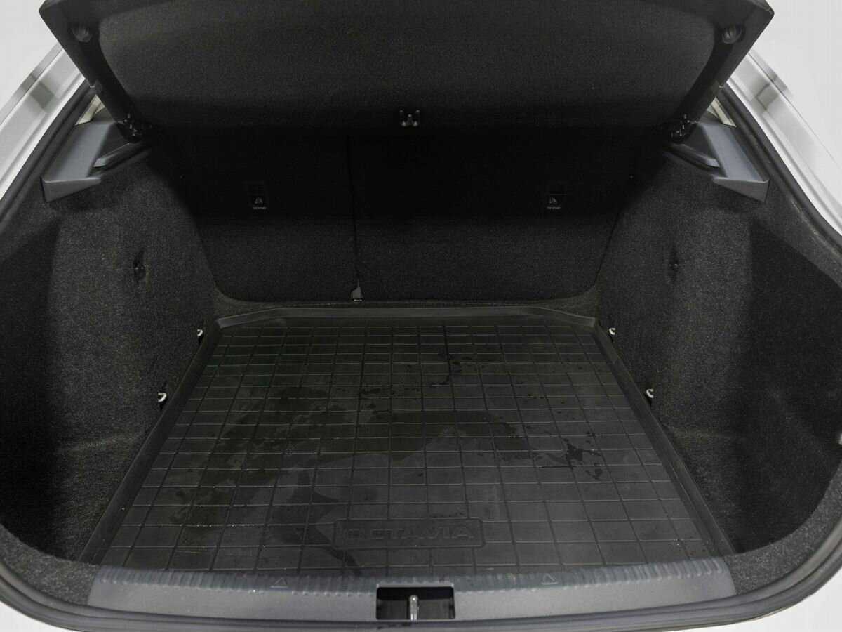 Skoda Octavia с пробегом — 2019 год. Фото: #20