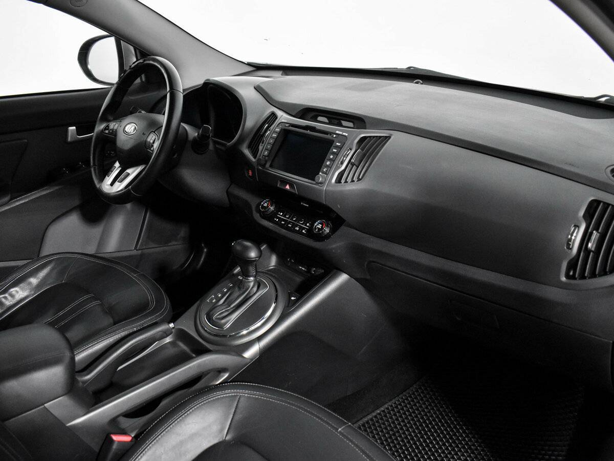 Kia Sportage с пробегом — 2013 год. Фото: #12