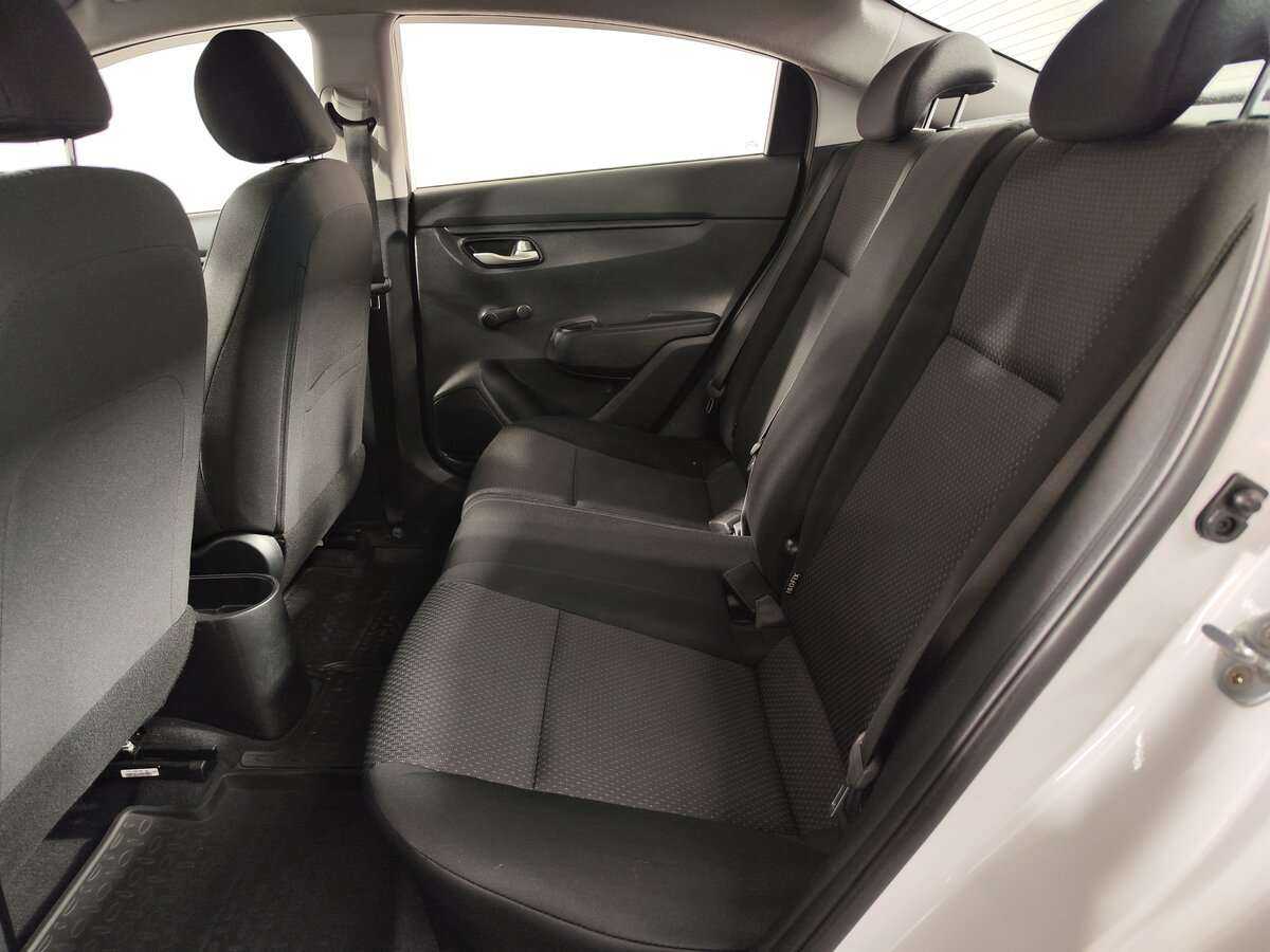 Kia Rio с пробегом — 2021 год. Фото: #7