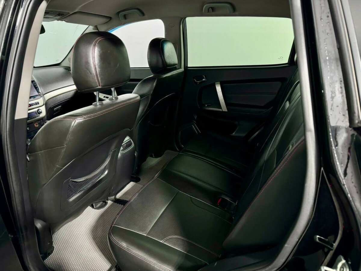 Geely Emgrand X7 с пробегом — 2016 год. Фото: #8