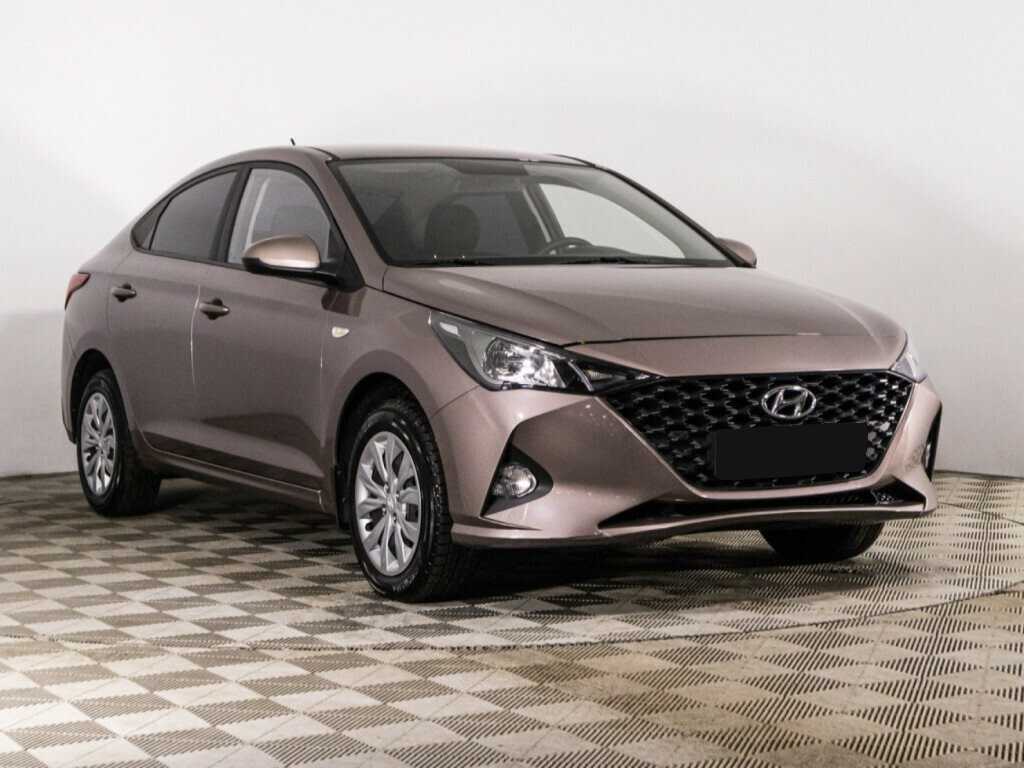 Hyundai Solaris с пробегом — 2020 год. Фото: #2