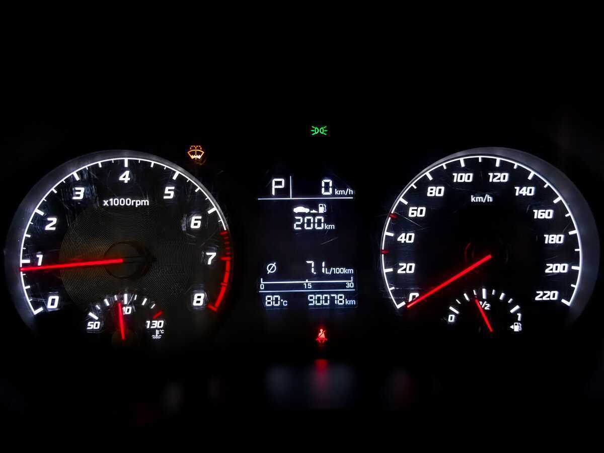 Hyundai Solaris с пробегом — 2021 год. Фото: #12