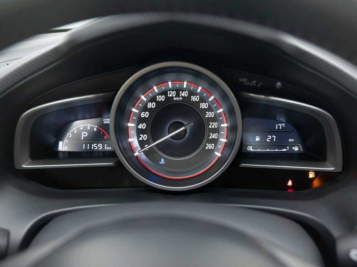 Mazda 3 с пробегом — 2013 год. Фото: #17