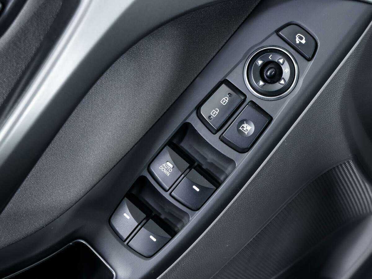 Hyundai Elantra с пробегом — 2014 год. Фото: #11