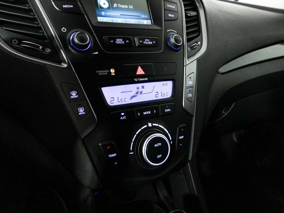 Hyundai Santa Fe с пробегом — 2012 год. Фото: #15