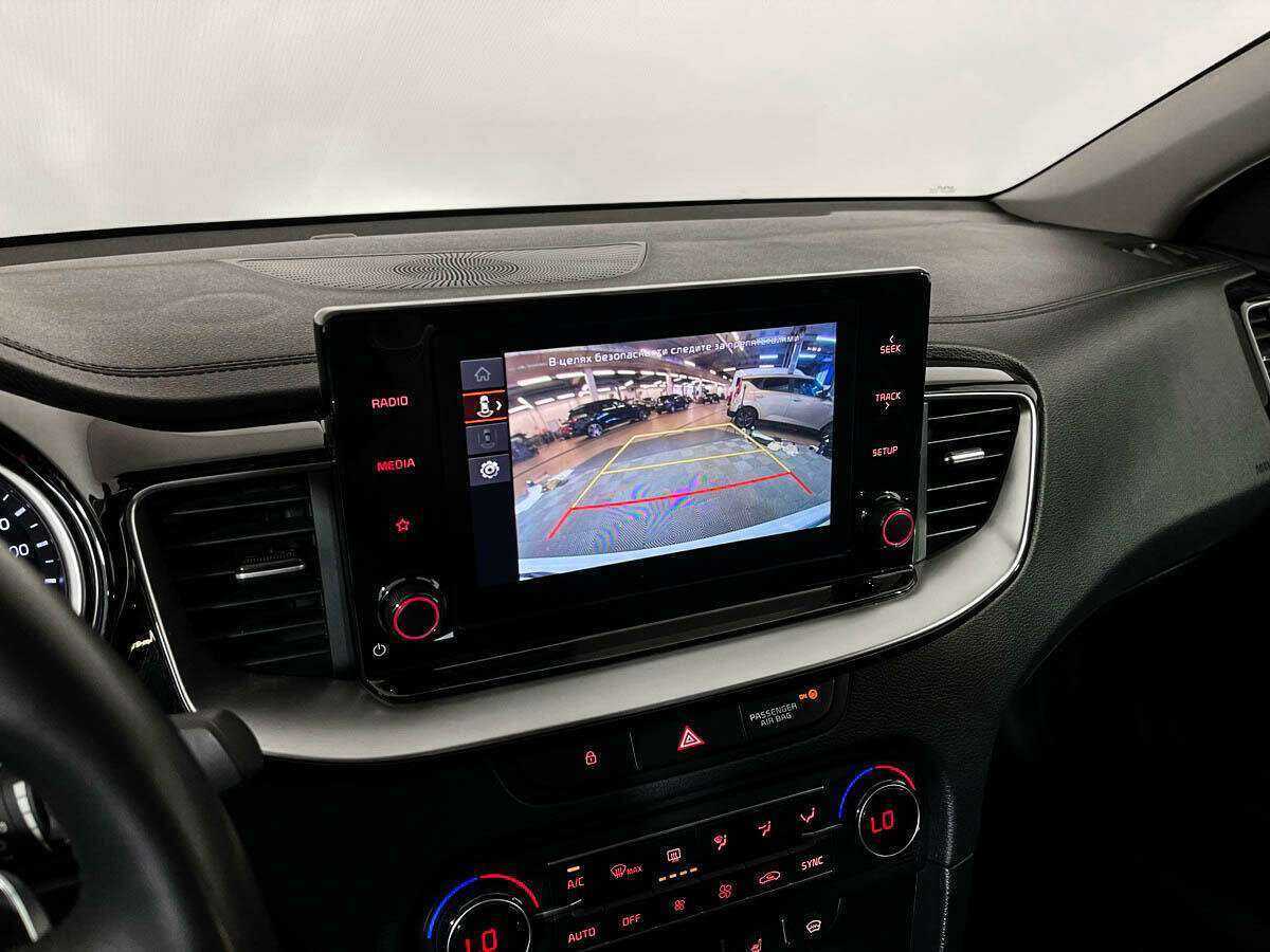 Kia Ceed с пробегом — 2021 год. Фото: #11