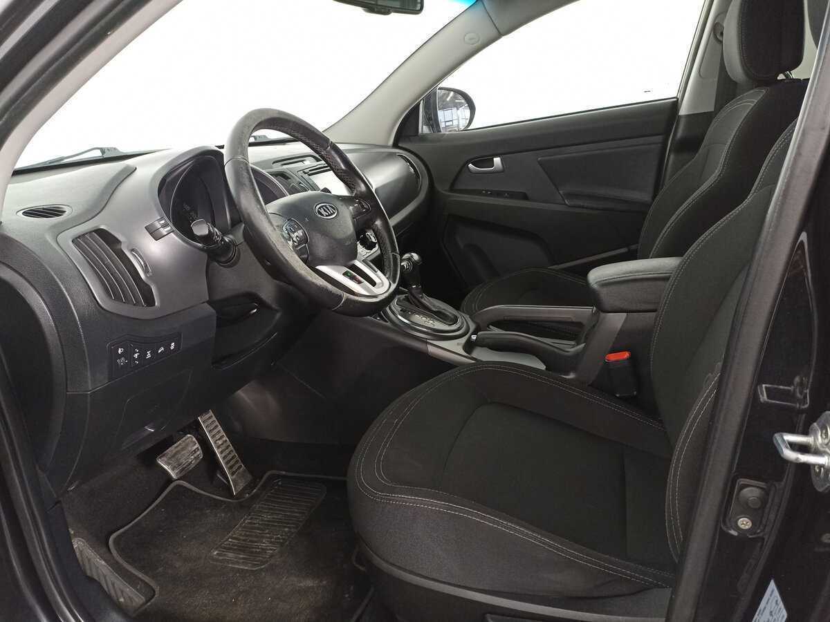 Kia Sportage с пробегом — 2012 год. Фото: #12