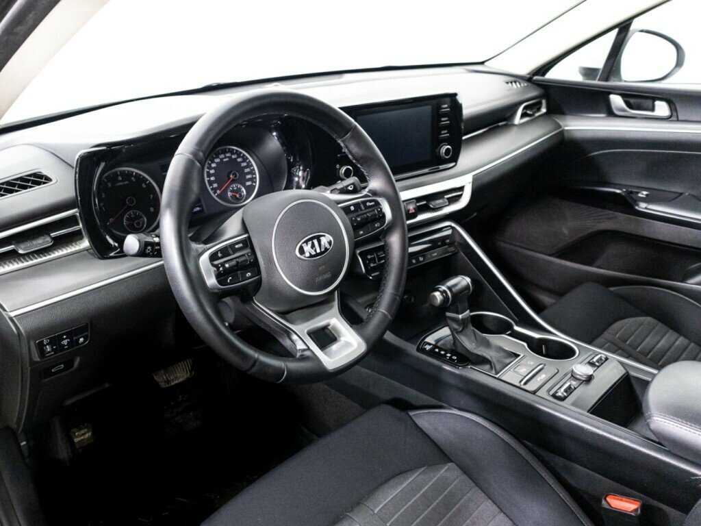 Kia K5 с пробегом — 2021 год. Фото: #10