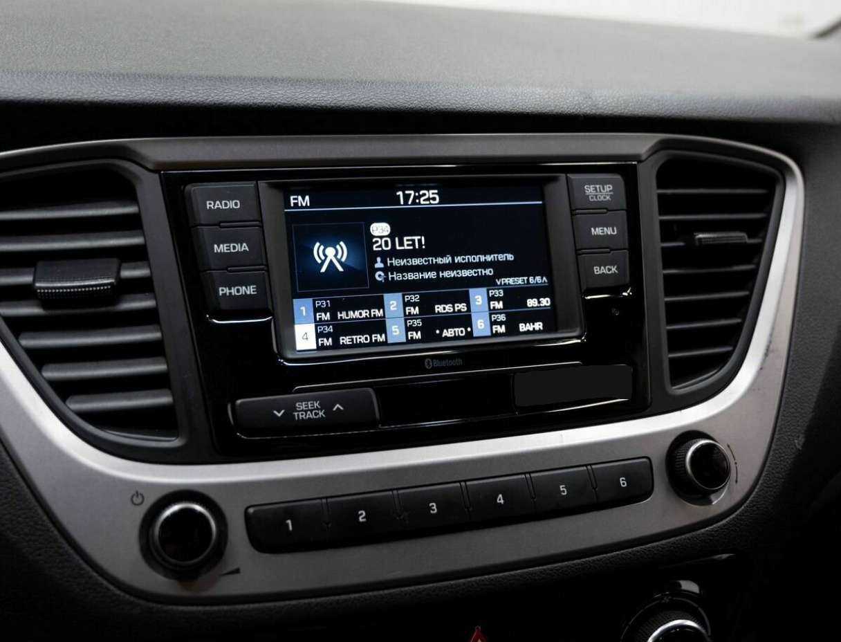 Hyundai Solaris с пробегом — 2018 год. Фото: #19