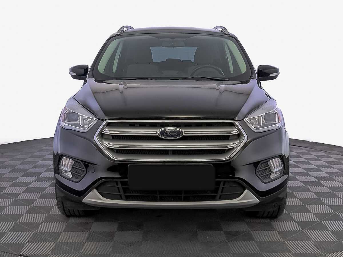 Ford Kuga с пробегом — 2016 год. Фото: #1