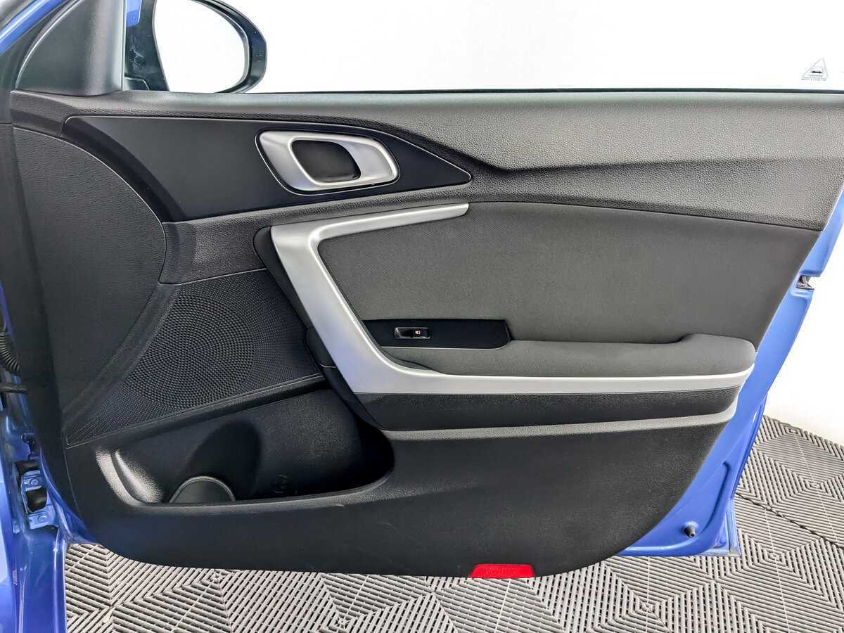Kia Ceed с пробегом — 2022 год. Фото: #22