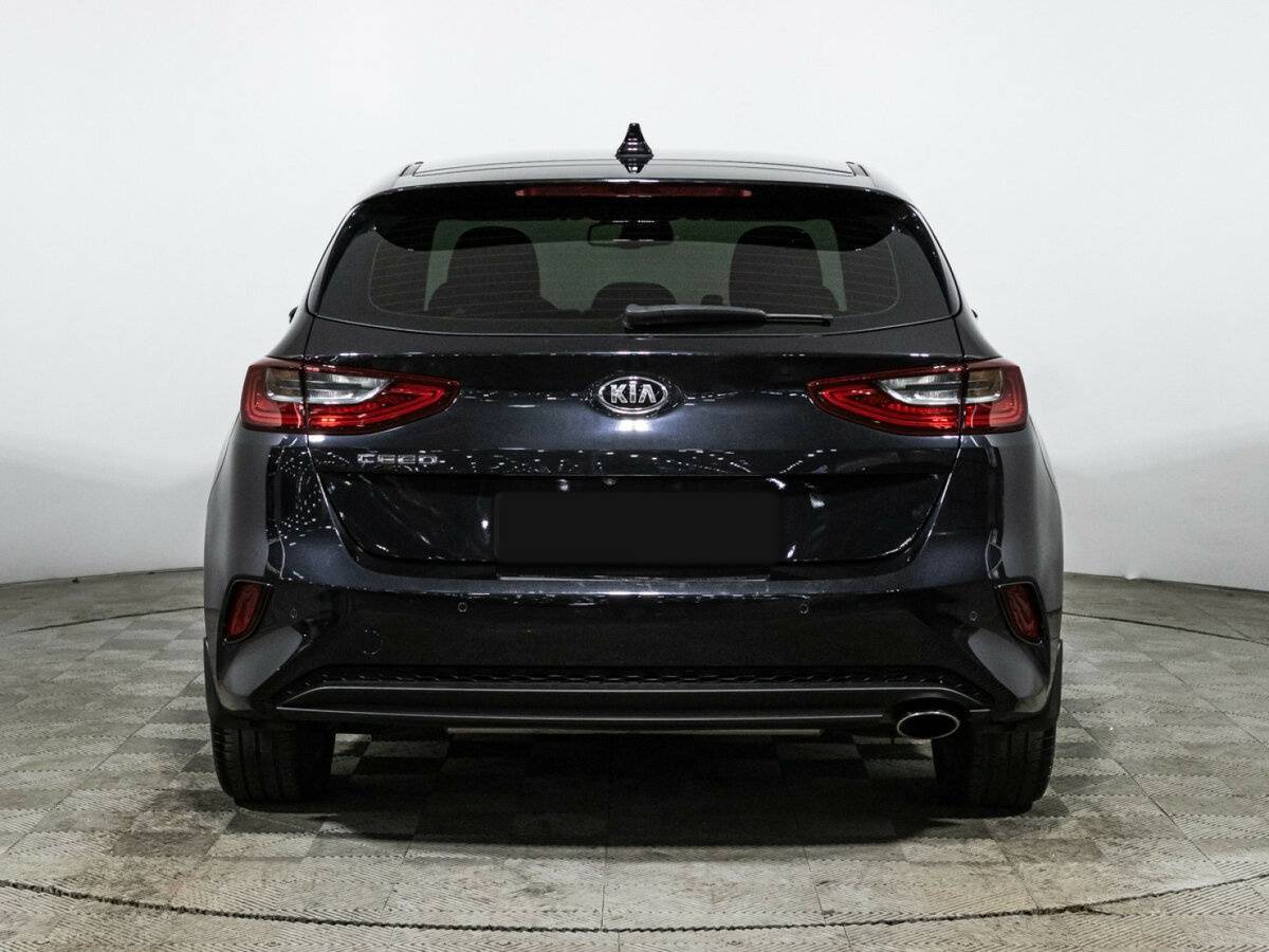 Kia Ceed с пробегом — 2019 год. Фото: #5