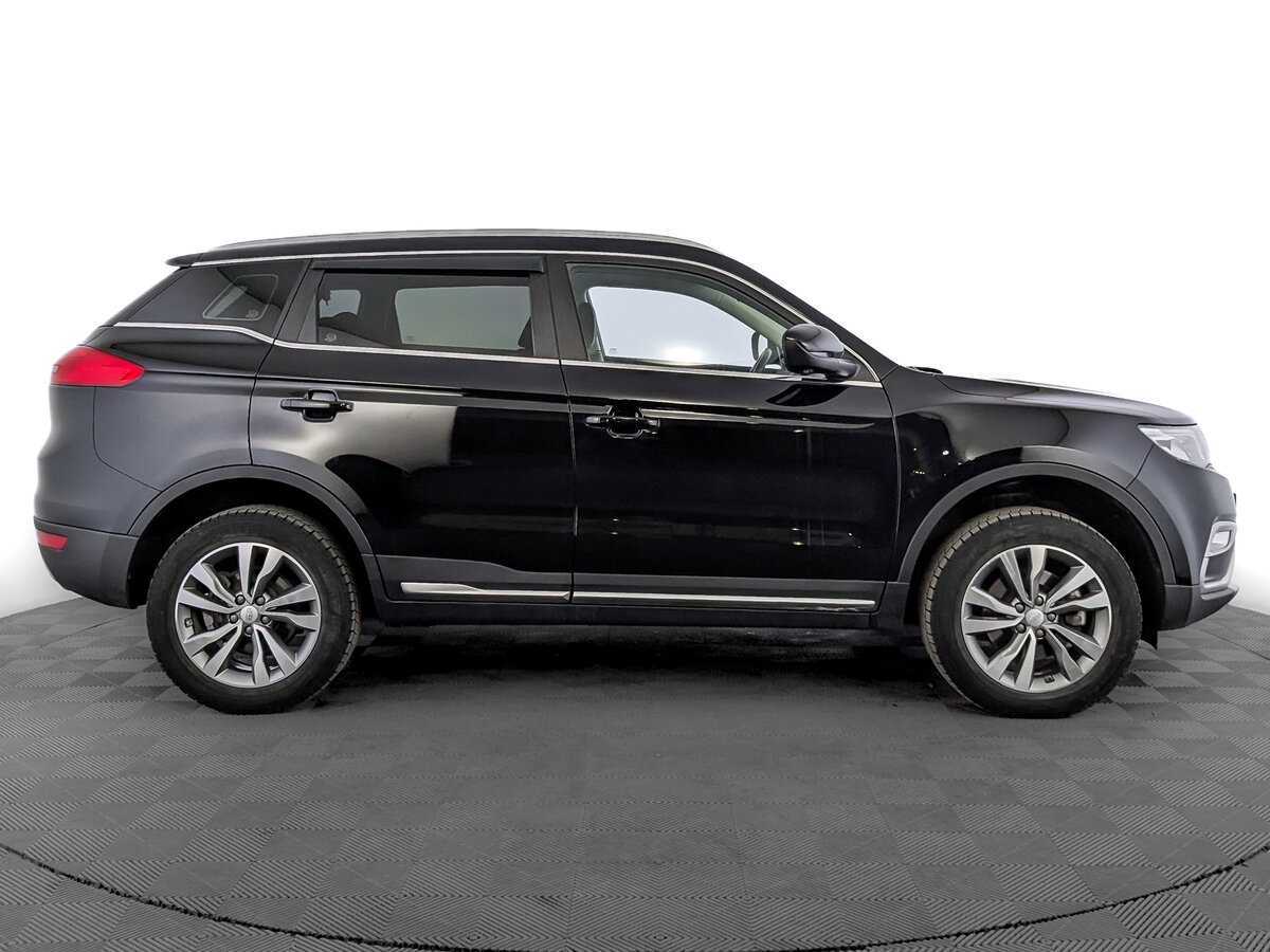 Geely Atlas с пробегом — 2021 год. Фото: #3