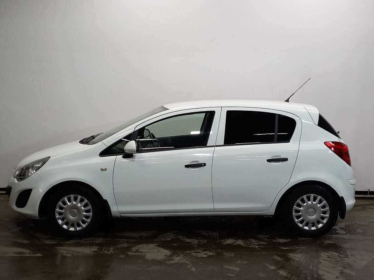 Opel Corsa с пробегом — 2012 год. Фото: #7
