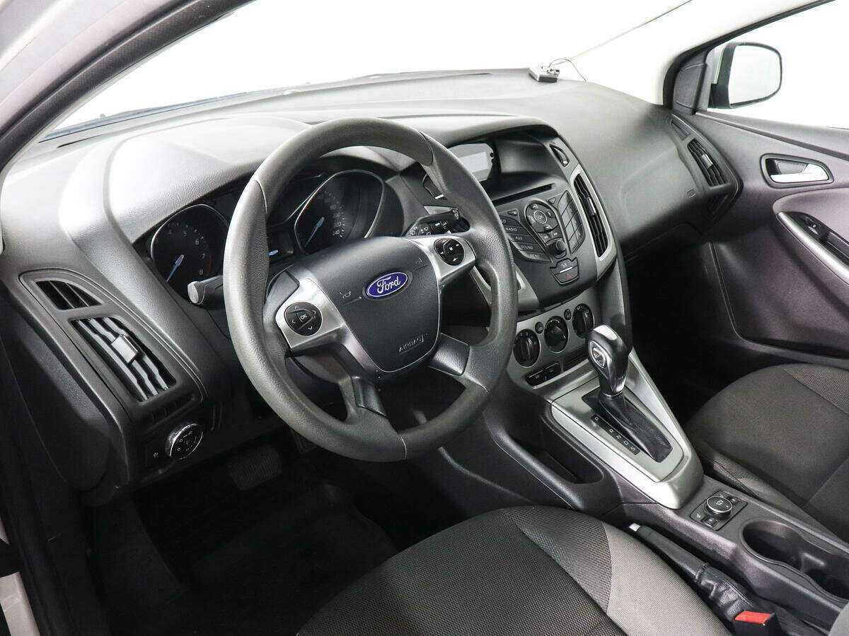 Ford Focus с пробегом — 2014 год. Фото: #7