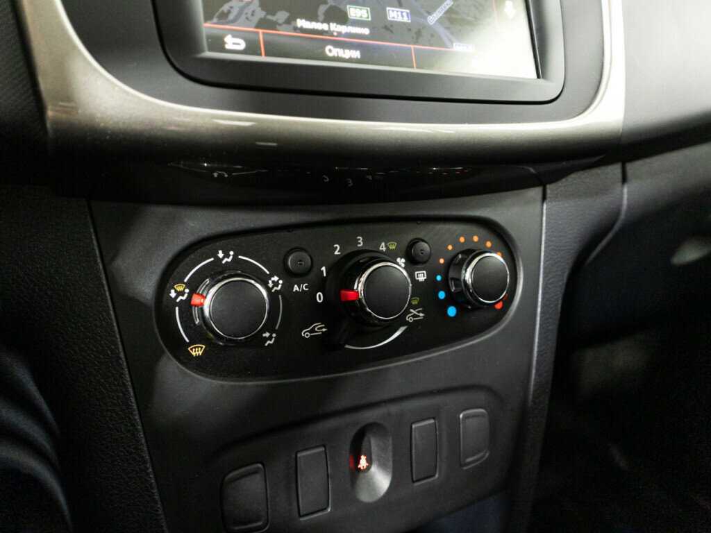 Renault Sandero с пробегом — 2022 год. Фото: #15