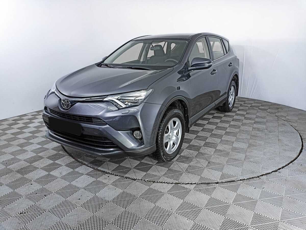 Toyota RAV4 с пробегом — 2015 год. Фото: #0