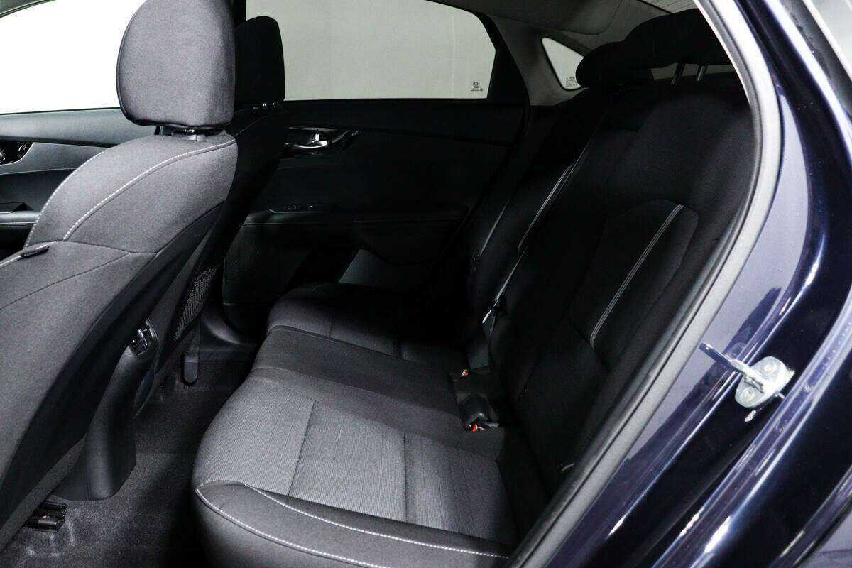 Kia Cerato с пробегом — 2021 год. Фото: #11