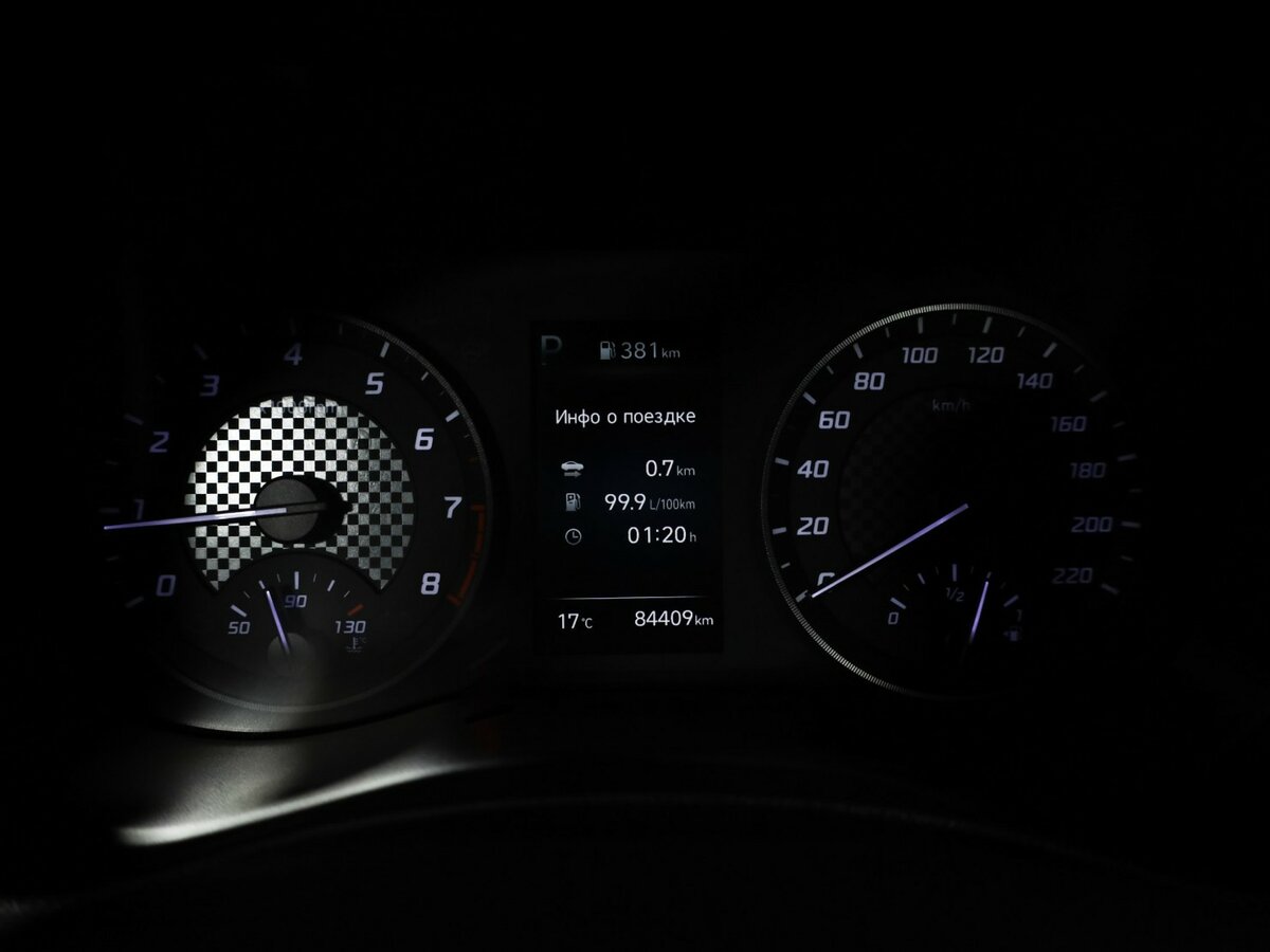 Hyundai Solaris с пробегом — 2021 год. Фото: #10