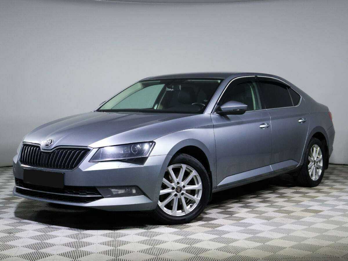 Skoda Superb с пробегом — 2015 год. Посмотреть фото