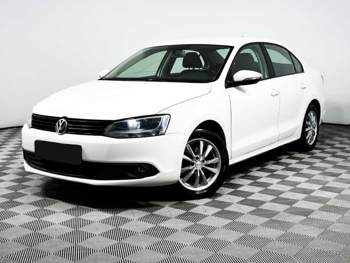 Volkswagen Jetta с пробегом — 2012 год. Посмотреть фото