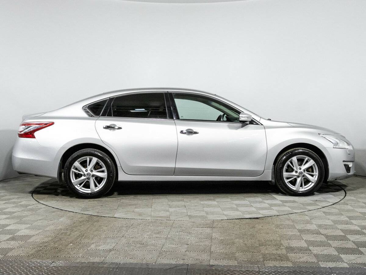 Nissan Teana с пробегом — 2015 год. Фото: #3