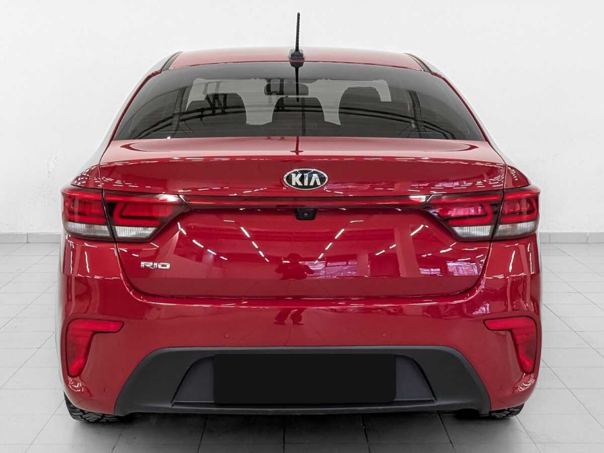 Kia Rio с пробегом — 2017 год. Фото: #5