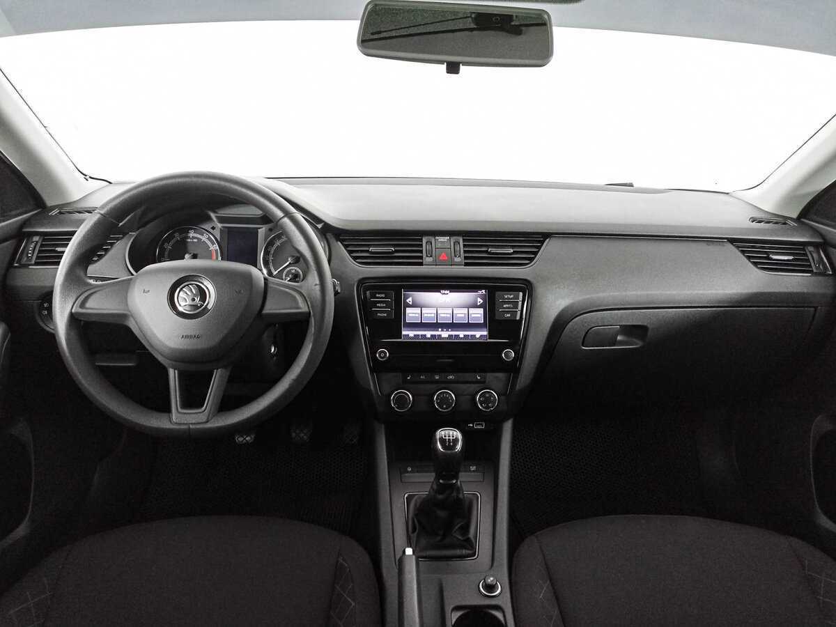 Skoda Octavia с пробегом — 2019 год. Фото: #11